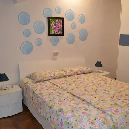 Casa Deborah Apartment *